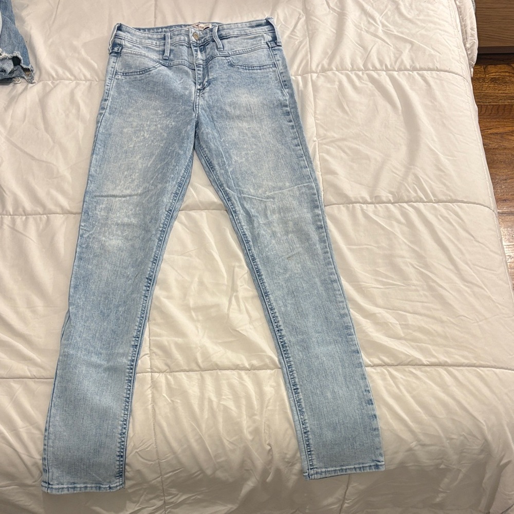 Hollister Women's Light Blue Skinny Jeans
